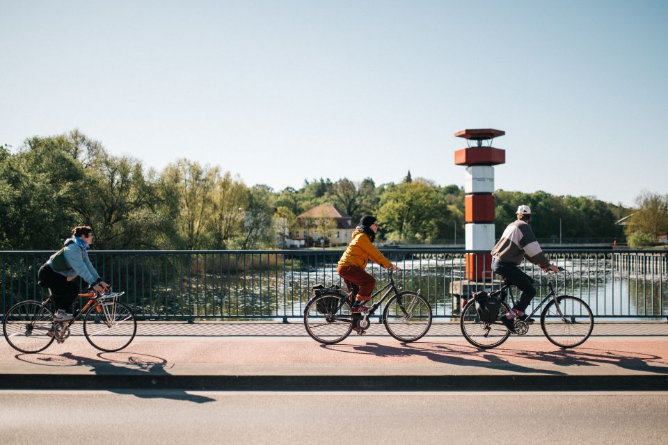 Radfahrer in Rathenow, Foto: Steven Ritzer, Lizenz: Tourismusverband Havelland e.V.